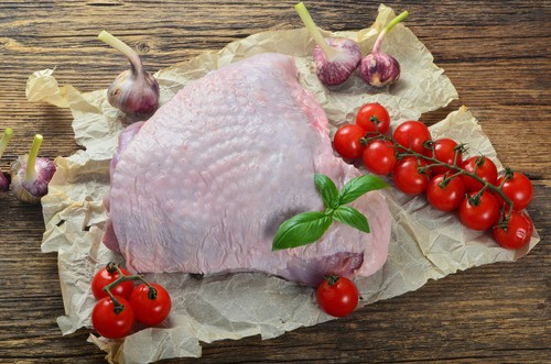 Turkey Thighs – Bone in (Fresh)